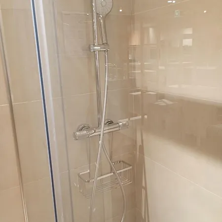 Del Mar בית הארחה *
